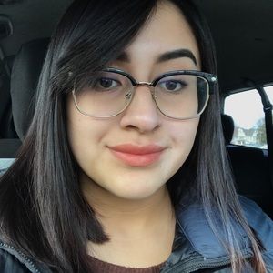 Meet your Posher, Jocelyn